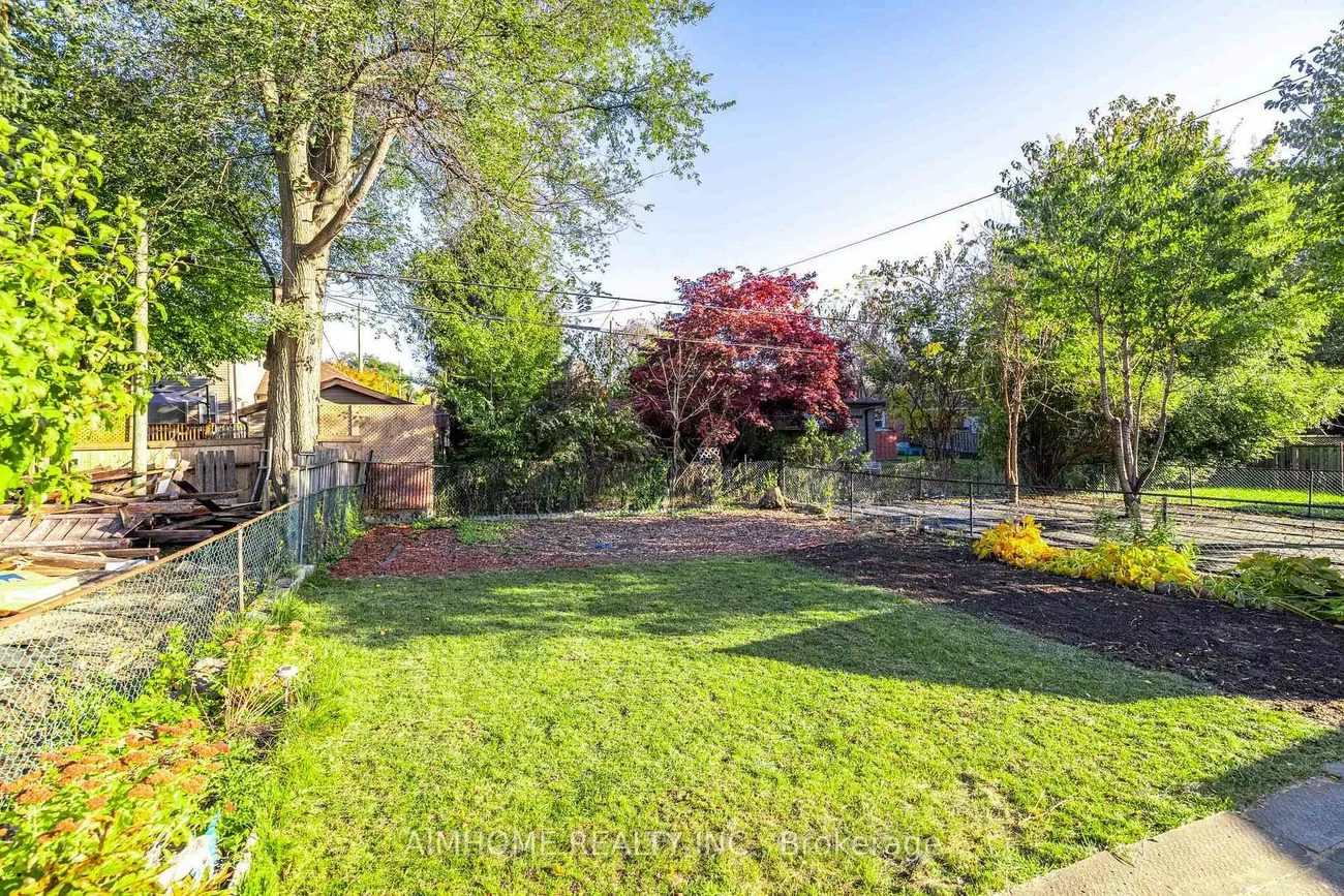 497, Dawes, O'Connor-Parkview, Toronto