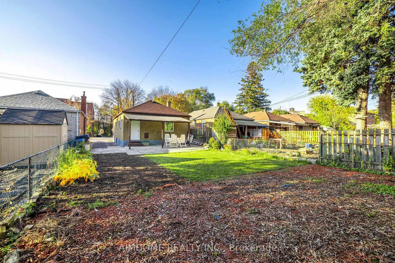 497, Dawes, O'Connor-Parkview, Toronto