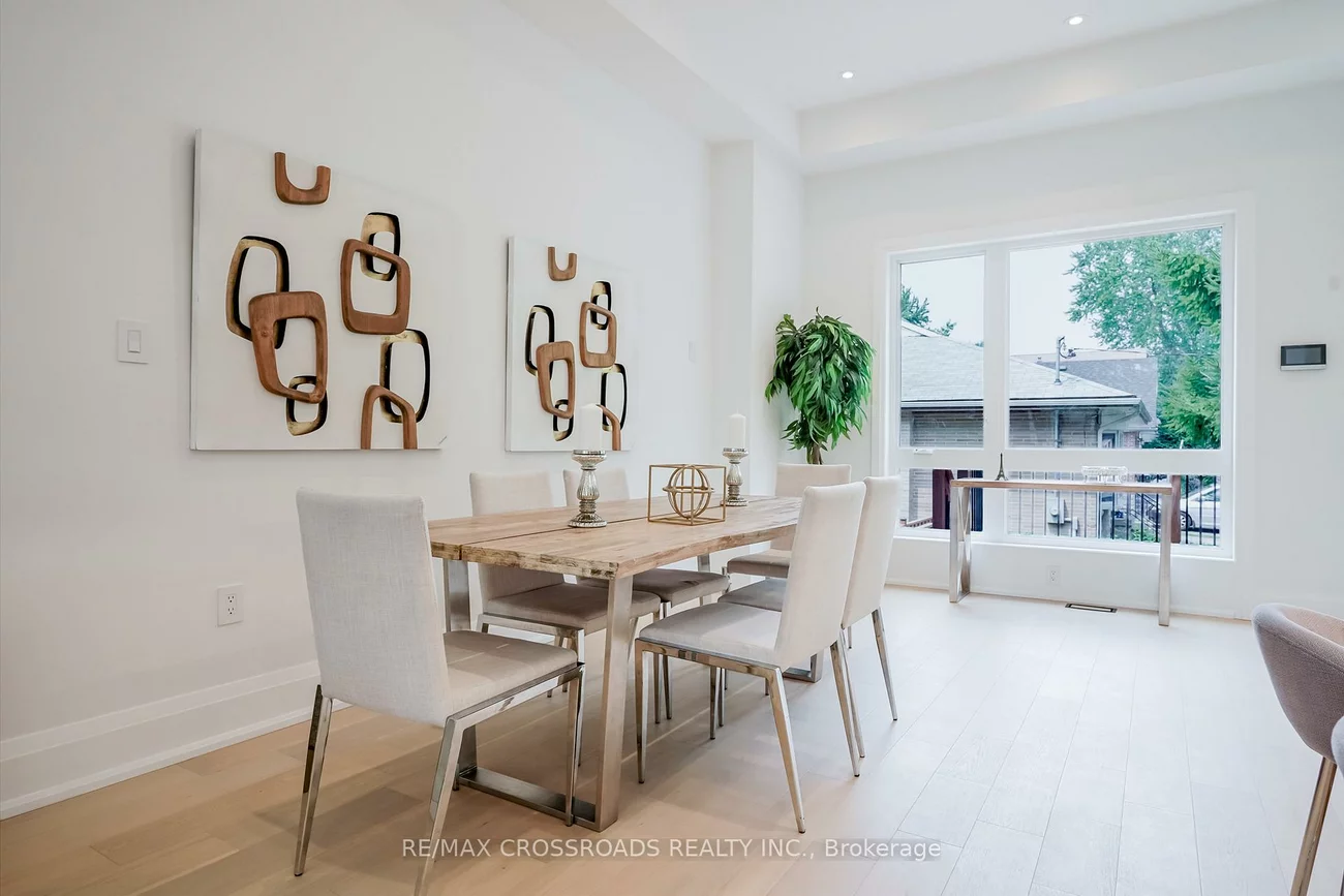 108, Park, Birchcliffe-Cliffside, Toronto