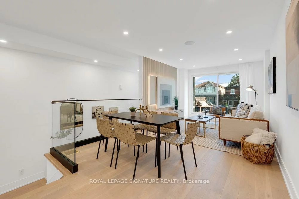 74B, Floyd, Broadview North, Toronto