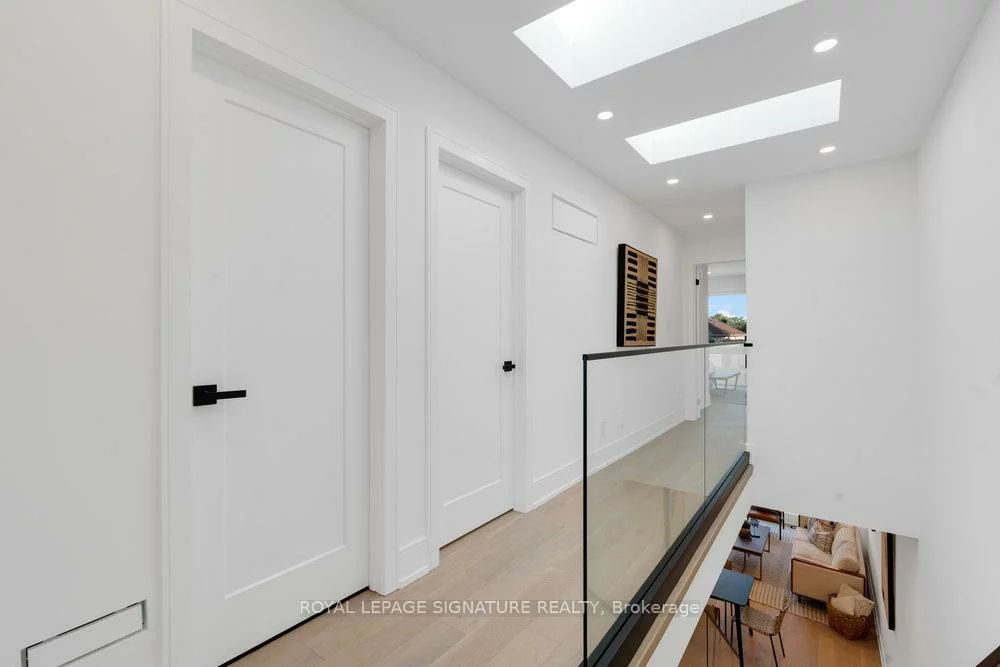 74B, Floyd, Broadview North, Toronto