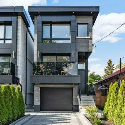 74B, Floyd, Broadview North, Toronto