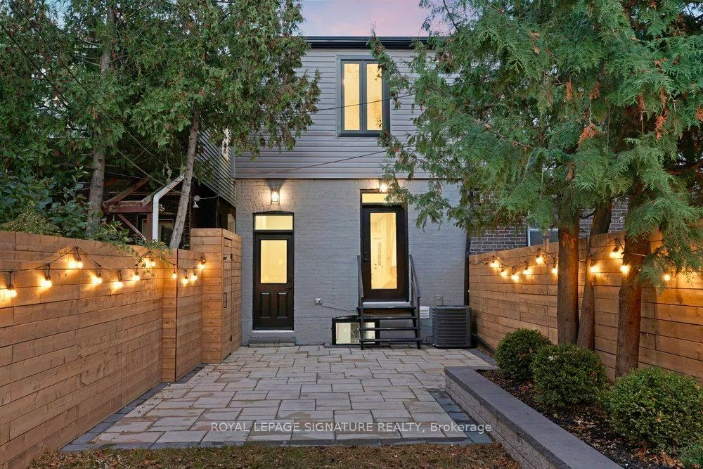 186, Parkmount, Greenwood-Coxwell, Toronto