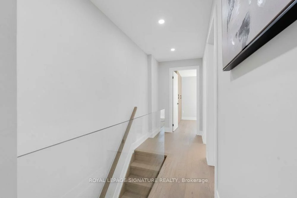 186, Parkmount, Greenwood-Coxwell, Toronto