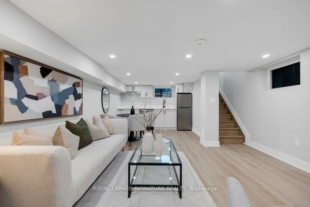 186, Parkmount, Greenwood-Coxwell, Toronto