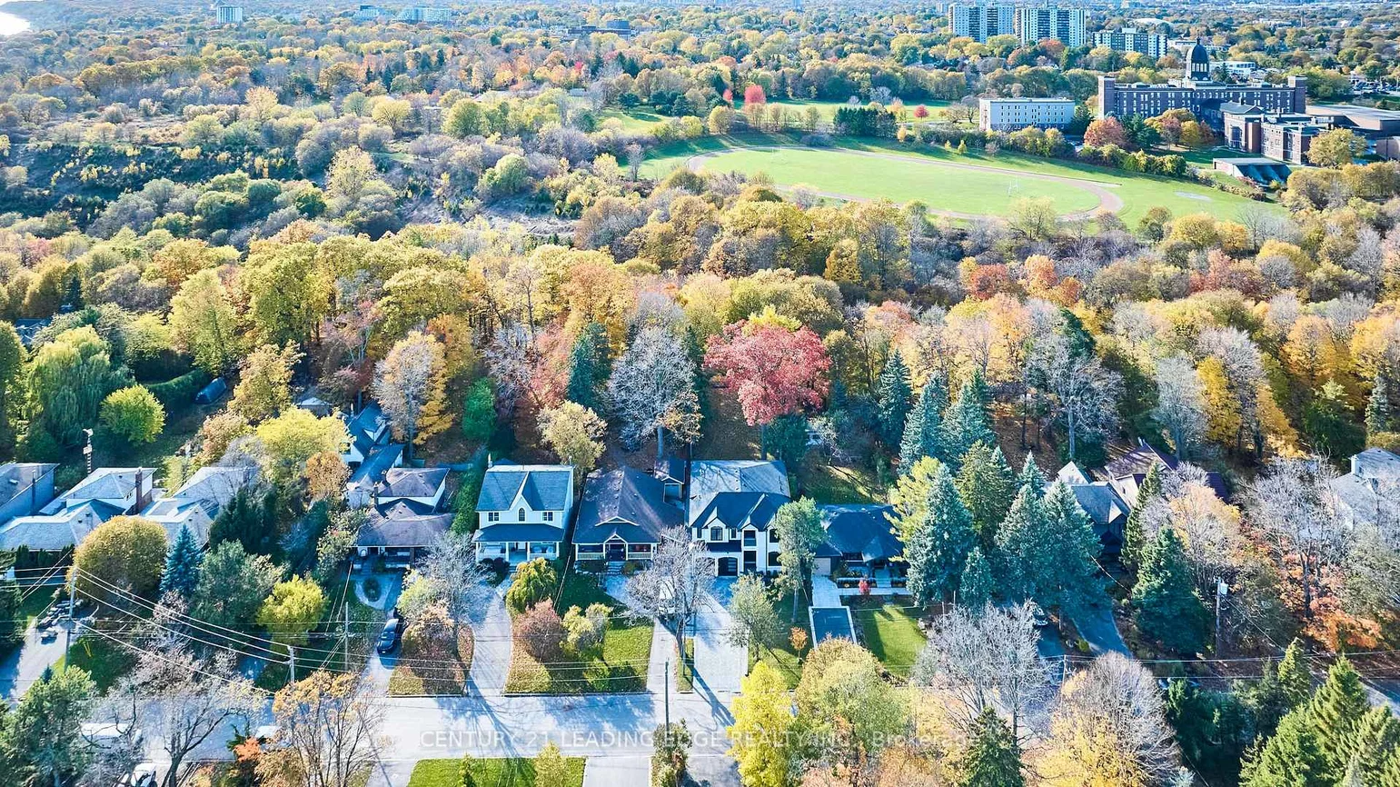 24, Larwood, Cliffcrest, Toronto