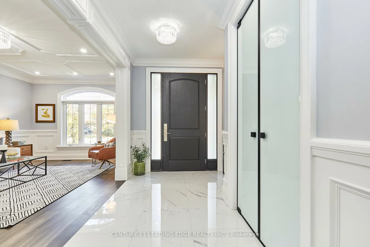 24, Larwood, Cliffcrest, Toronto