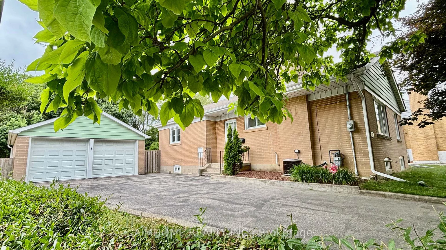 12, Canham, Agincourt South-Malvern West, Toronto