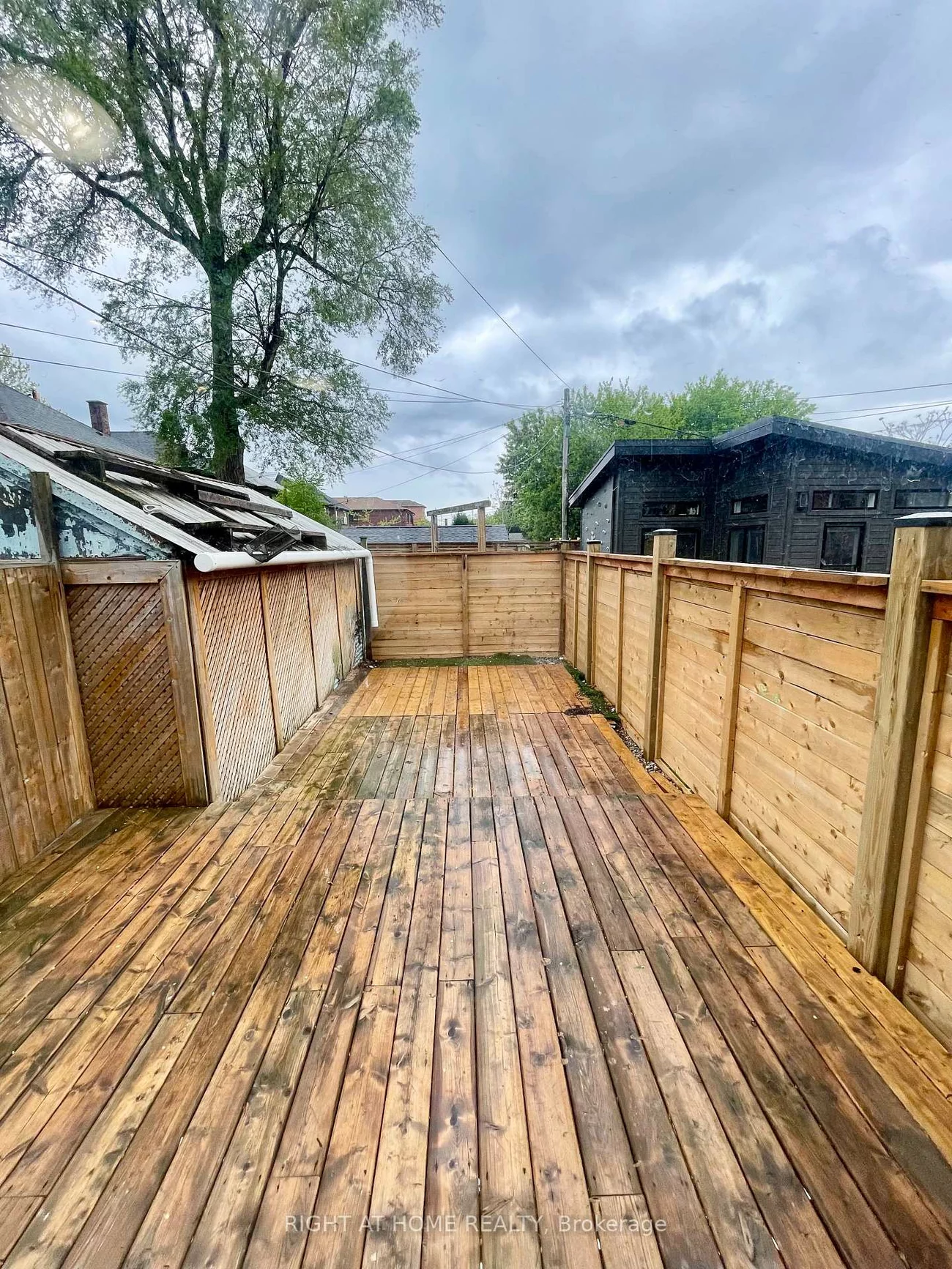 34, Woodington, Danforth, Toronto