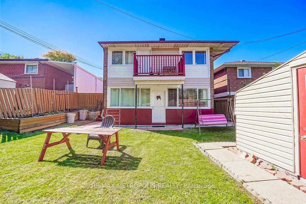 575, Bellamy, Woburn, Toronto