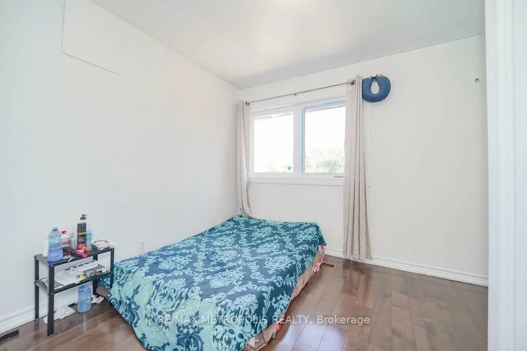 575, Bellamy, Woburn, Toronto