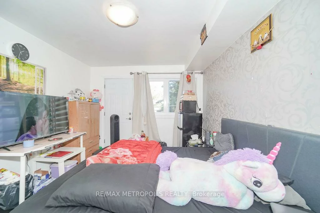 575, Bellamy, Woburn, Toronto