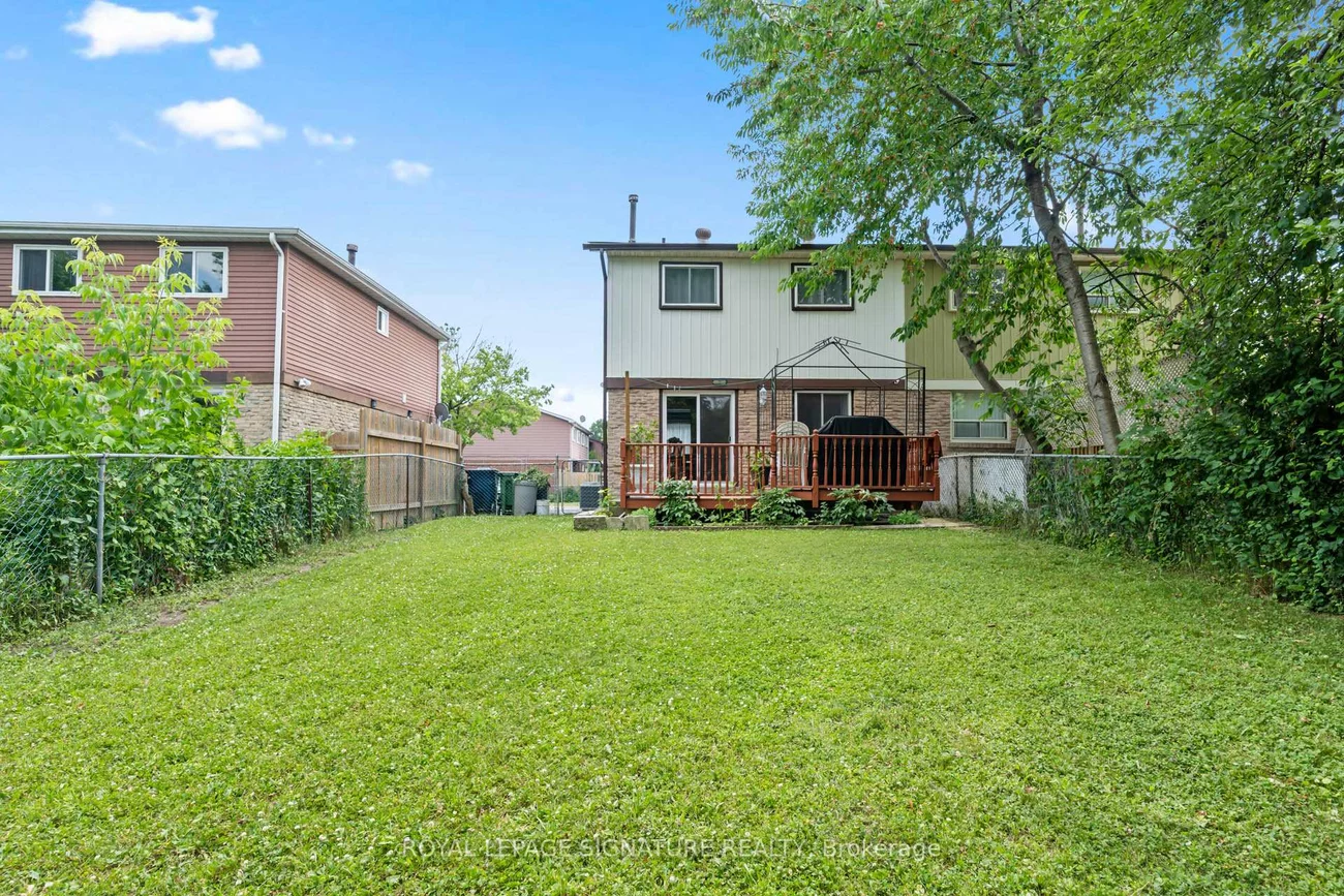 85, Bradstone, Malvern, Toronto