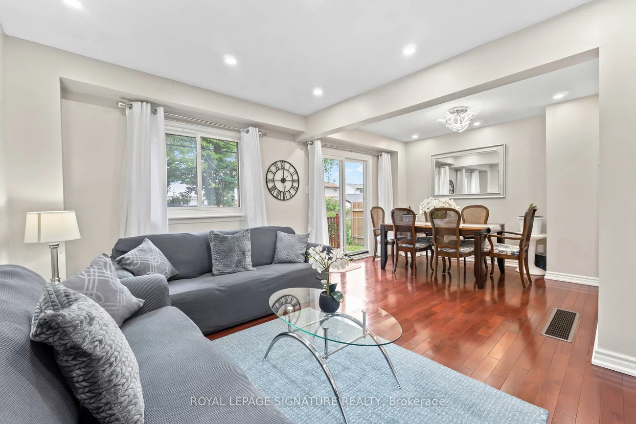 85, Bradstone, Malvern, Toronto