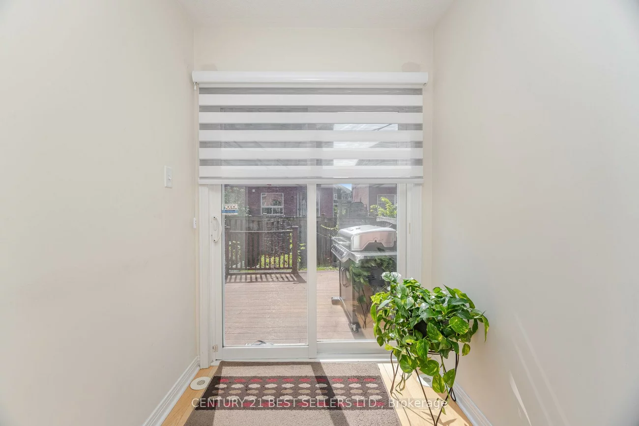 82, Pilkington, Clairlea-Birchmount, Toronto