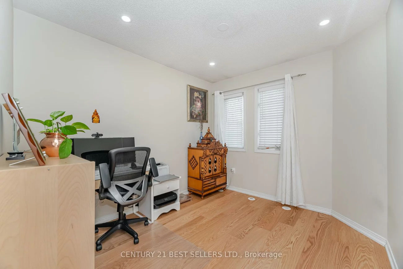 82, Pilkington, Clairlea-Birchmount, Toronto