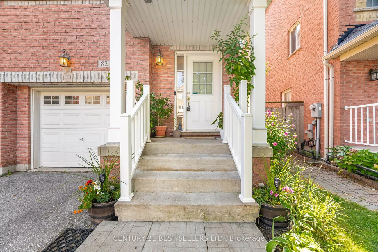 82, Pilkington, Clairlea-Birchmount, Toronto