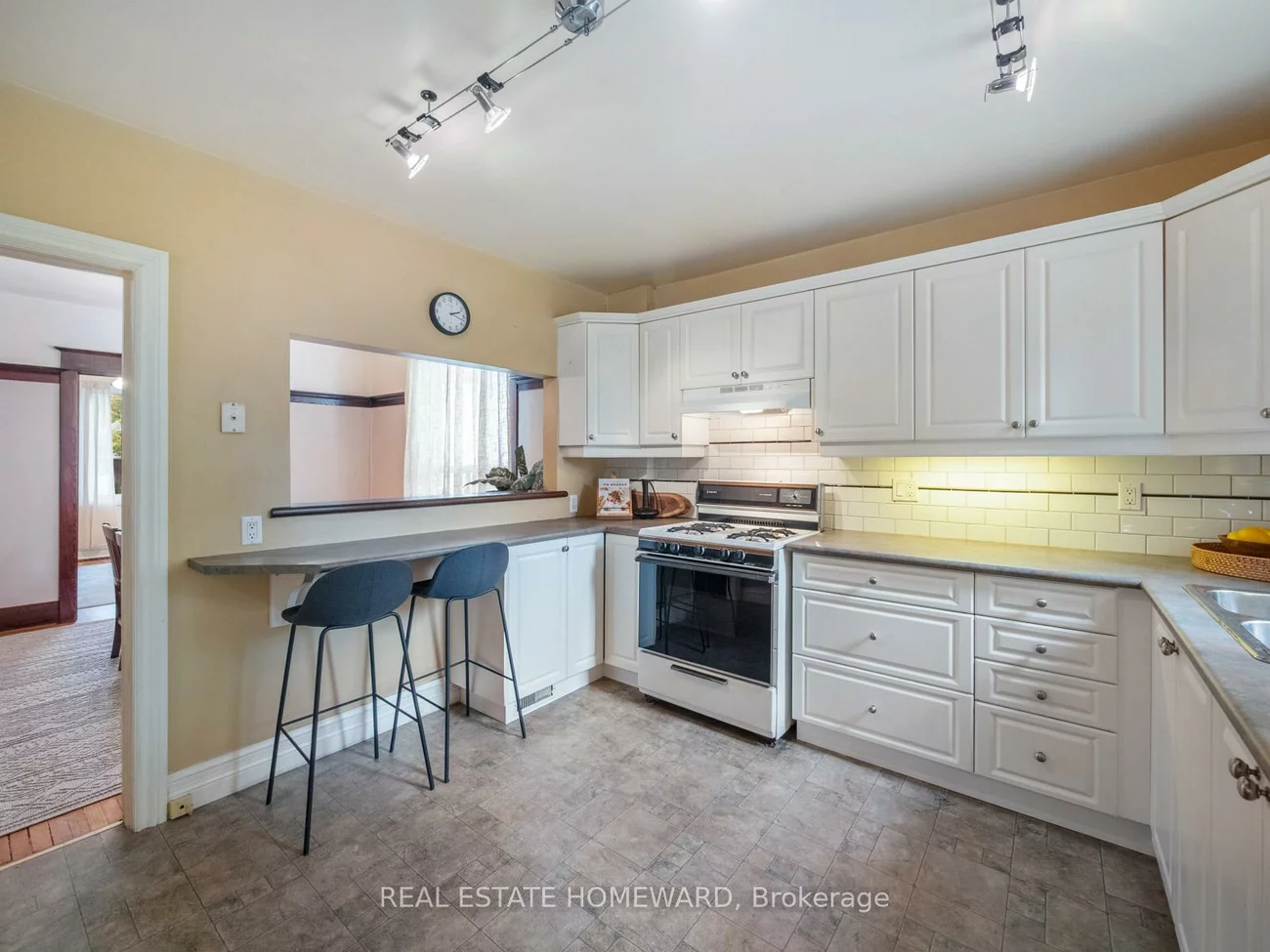 5, Northview, Birchcliffe-Cliffside, Toronto