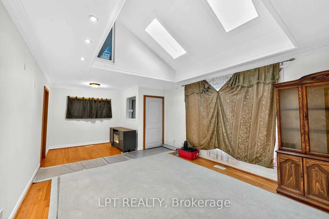 21, Knowlton, Scarborough Village, Toronto