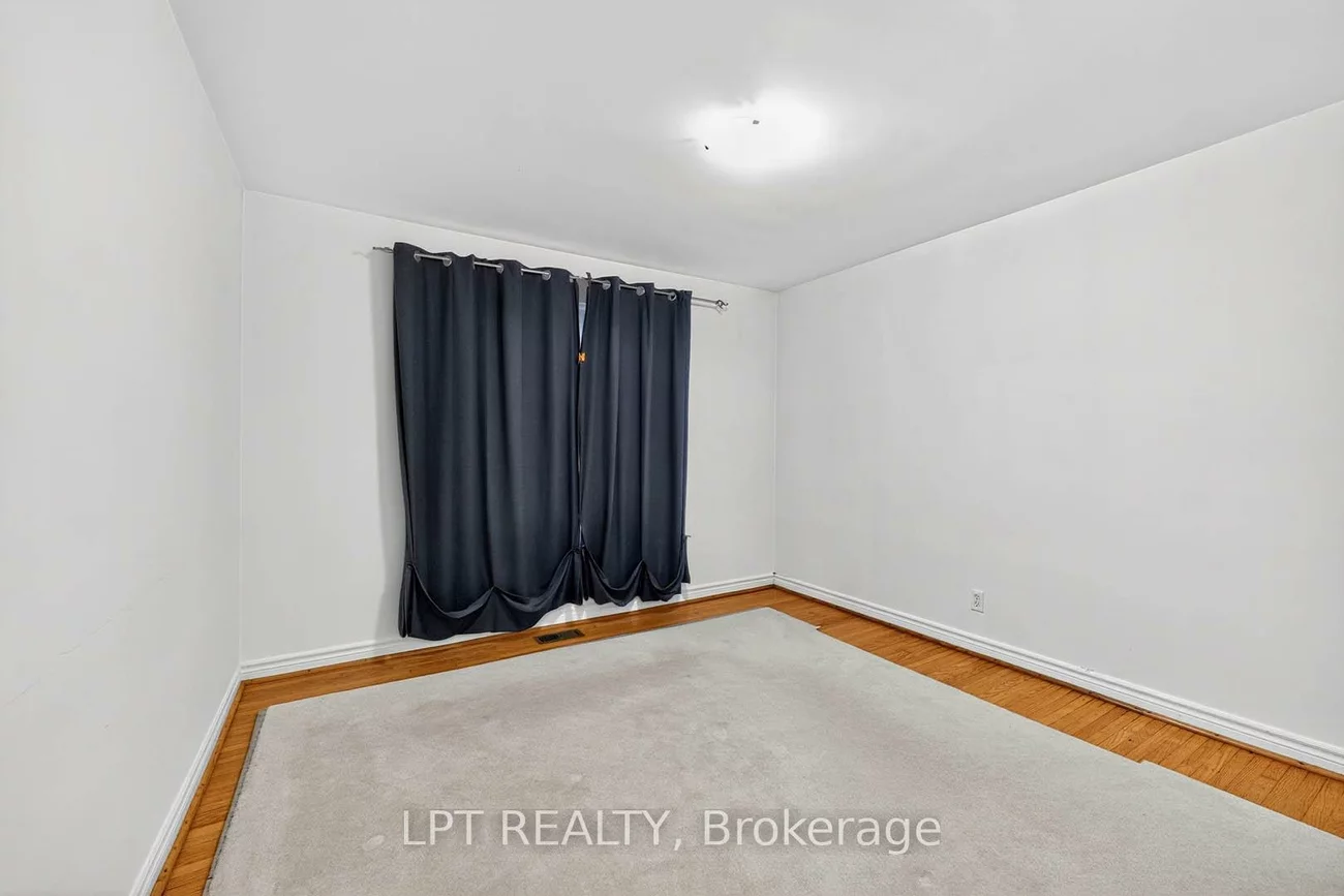 21, Knowlton, Scarborough Village, Toronto