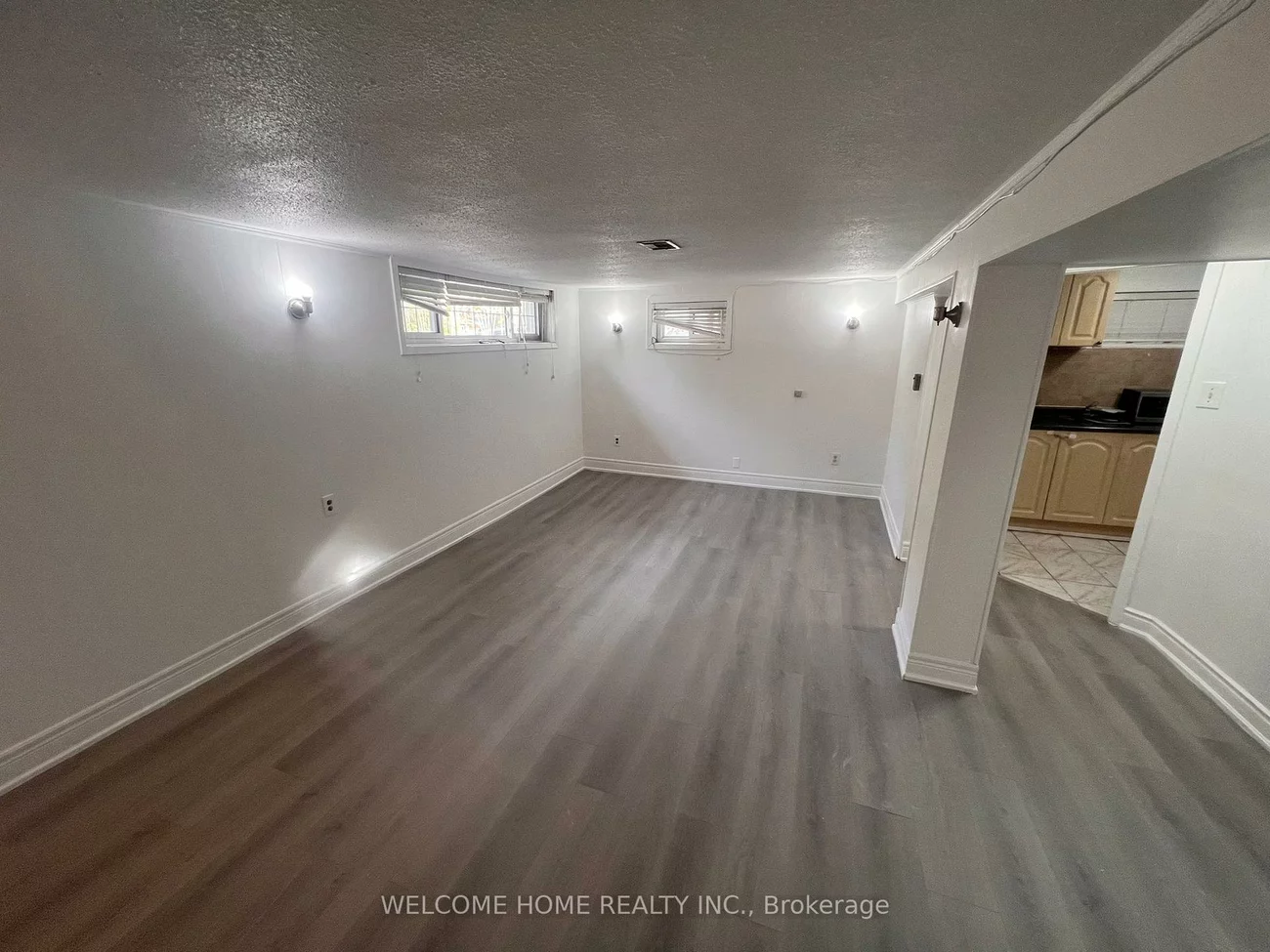 56, Ascolda, Eglinton East, Toronto