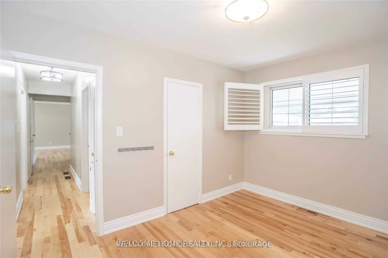 56, Ascolda, Eglinton East, Toronto