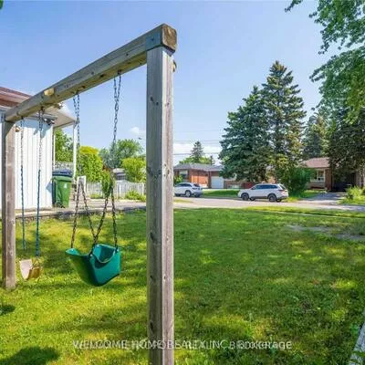 56, Ascolda, Eglinton East, Toronto