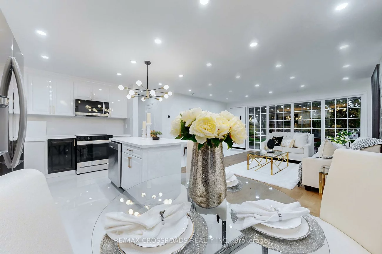 60, Droxford, Wexford-Maryvale, Toronto