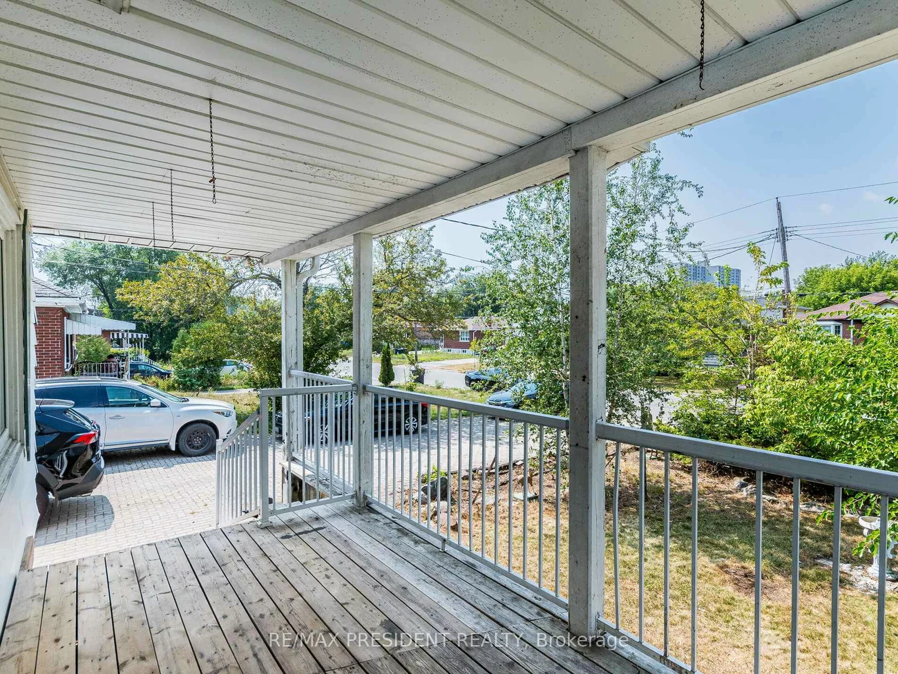 135, Kitchener, West Hill, Toronto