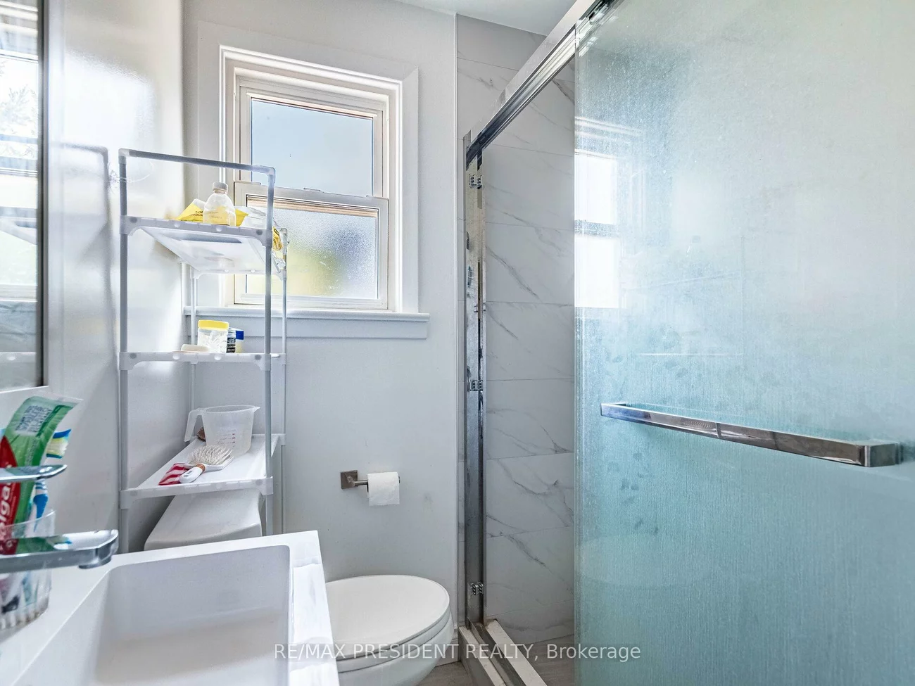 135, Kitchener, West Hill, Toronto