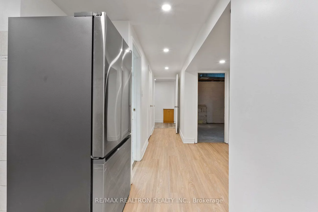 70, Moraine Hill, Tam O'Shanter-Sullivan, Toronto