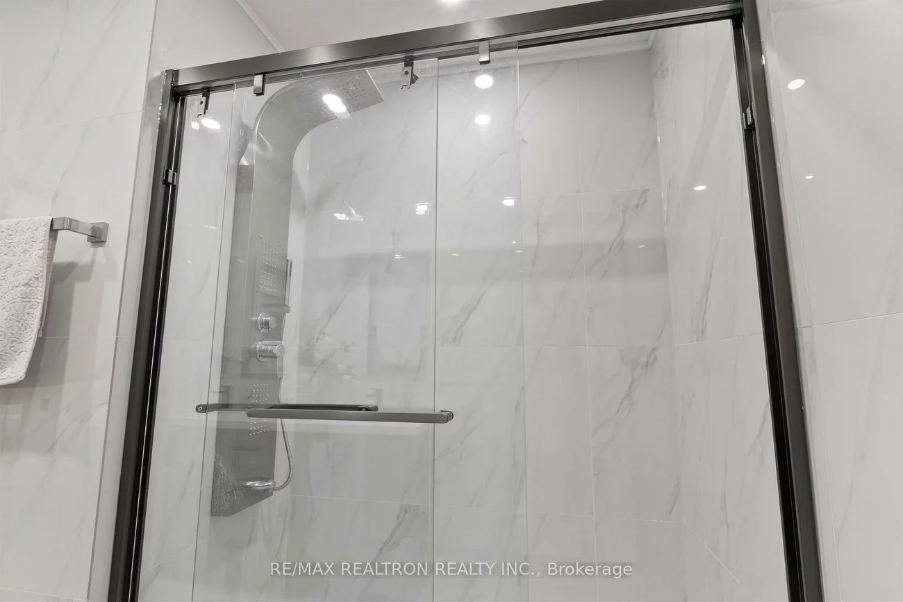 70, Moraine Hill, Tam O'Shanter-Sullivan, Toronto