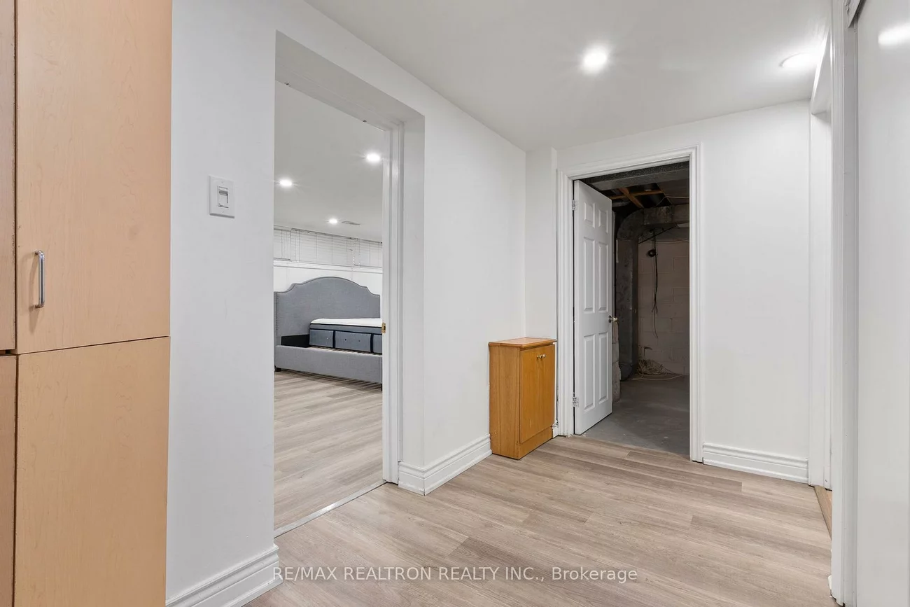 70, Moraine Hill, Tam O'Shanter-Sullivan, Toronto