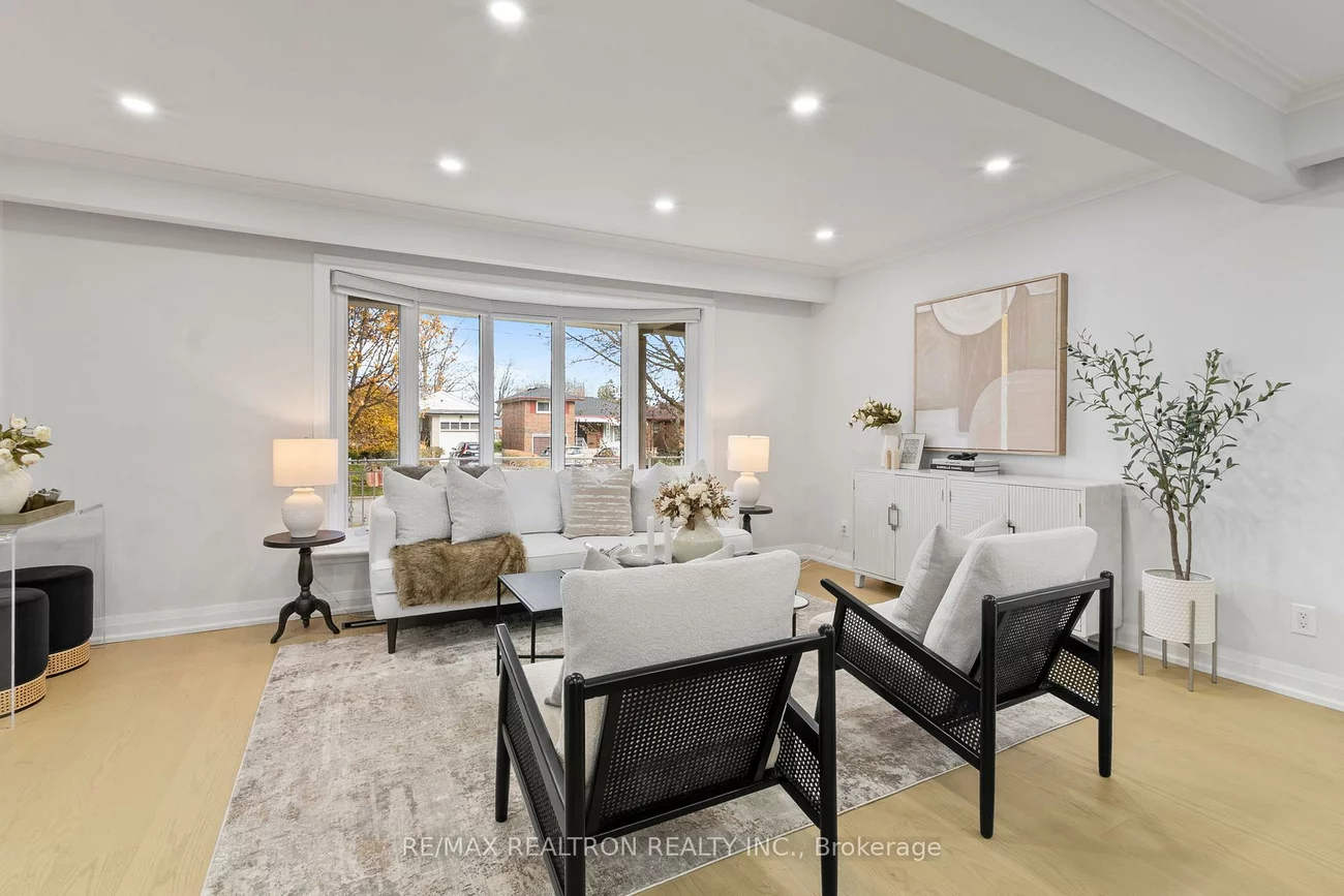 70, Moraine Hill, Tam O'Shanter-Sullivan, Toronto