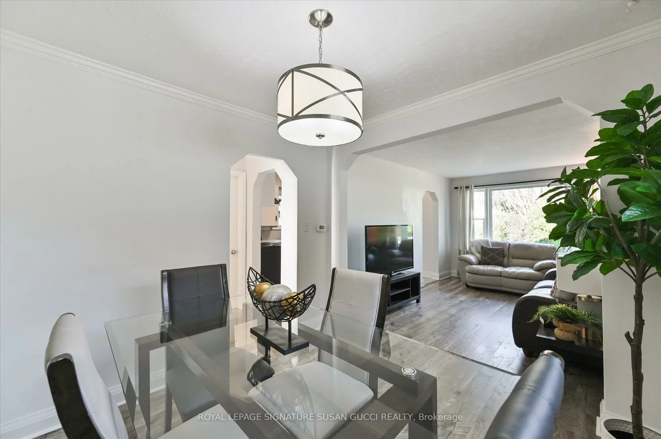 90, Meighen, O'Connor-Parkview, Toronto