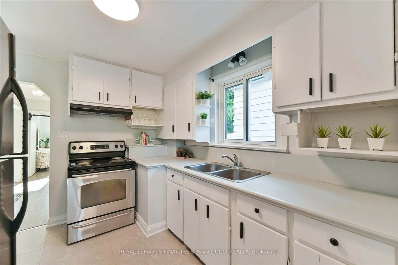 90, Meighen, O'Connor-Parkview, Toronto