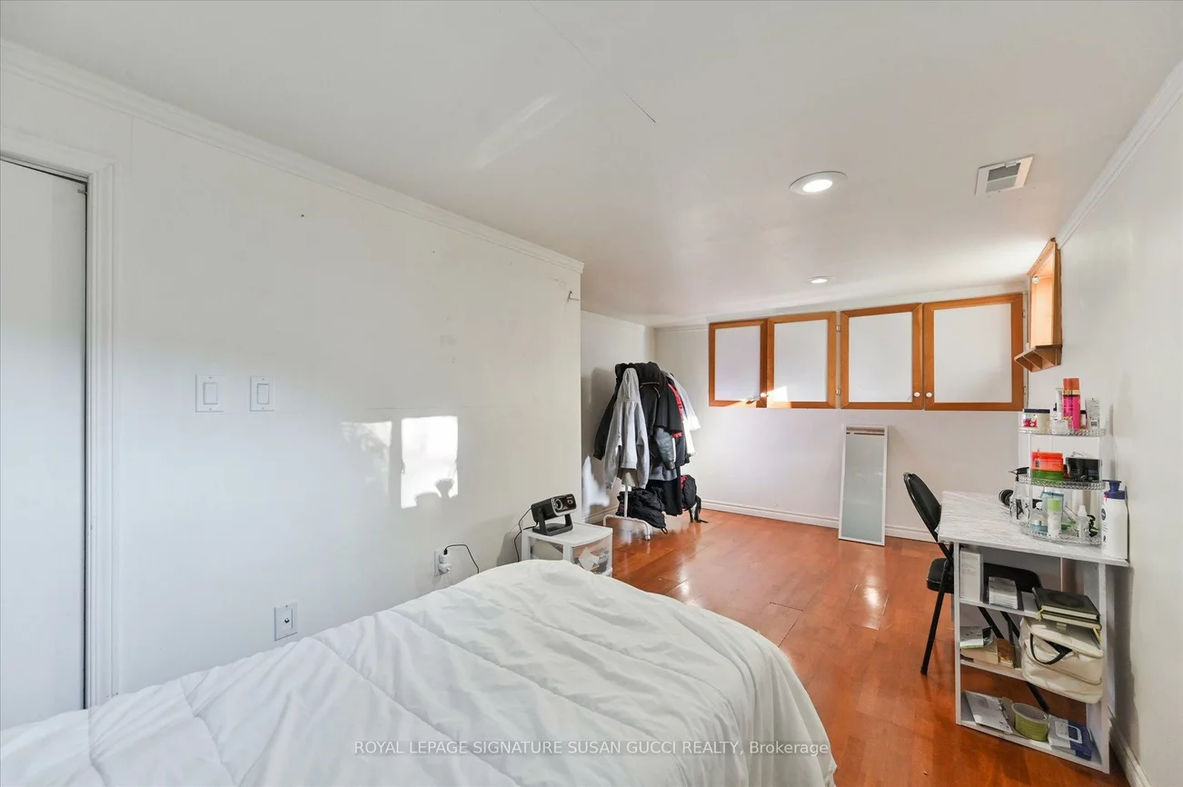 90, Meighen, O'Connor-Parkview, Toronto