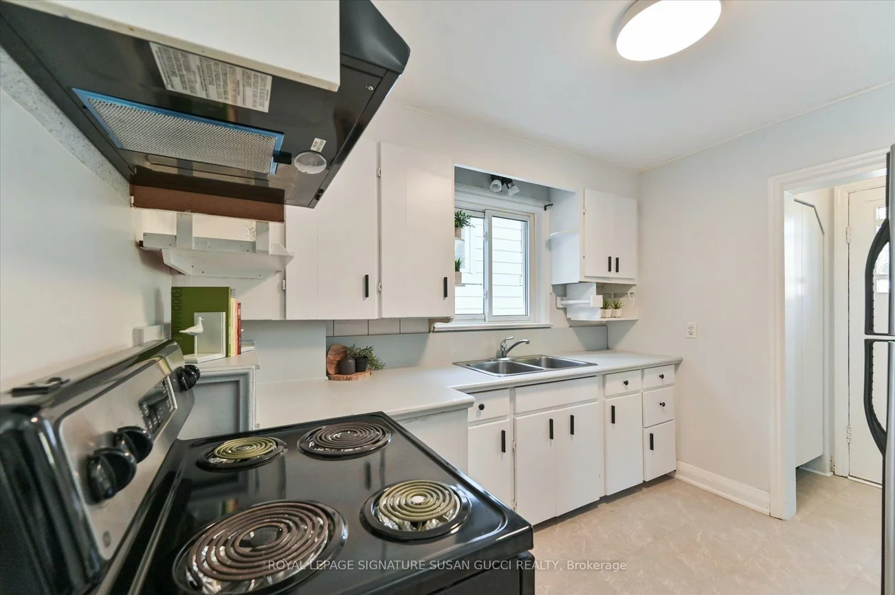 90, Meighen, O'Connor-Parkview, Toronto