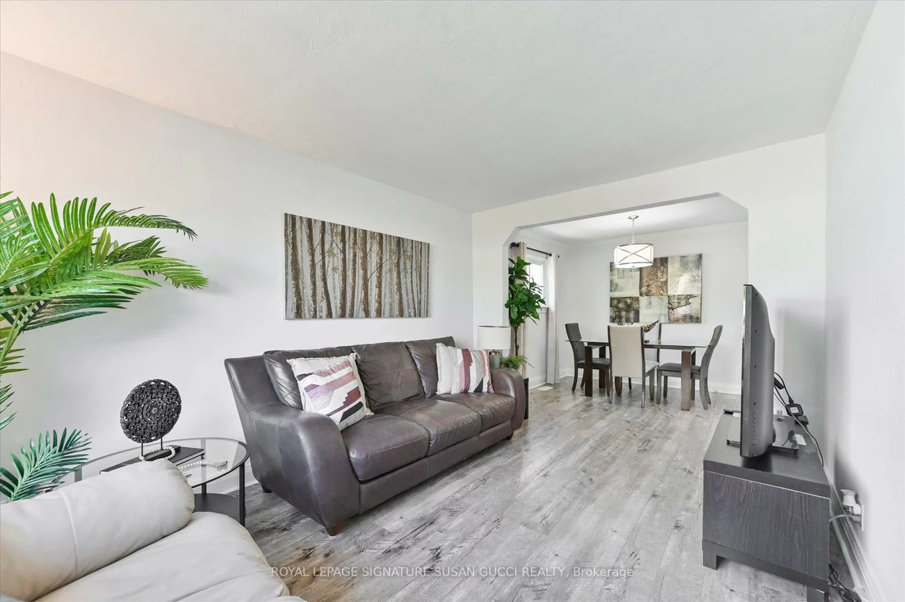 90, Meighen, O'Connor-Parkview, Toronto