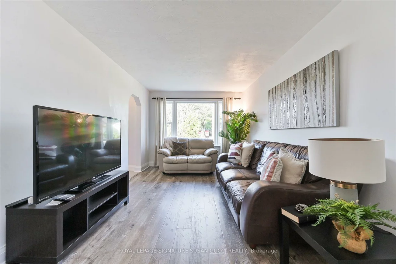 90, Meighen, O'Connor-Parkview, Toronto