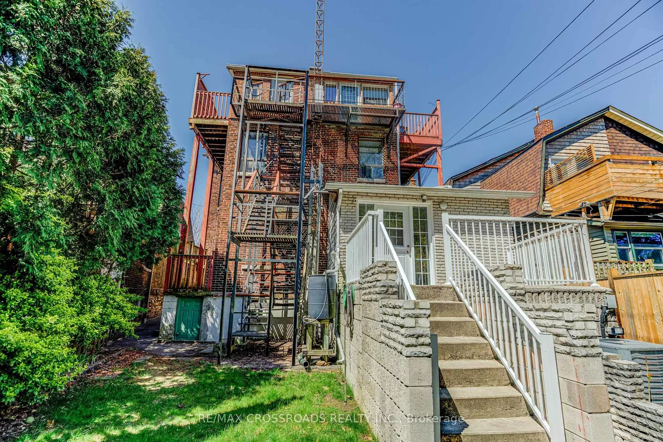 89, Wembley, Woodbine Corridor, Toronto