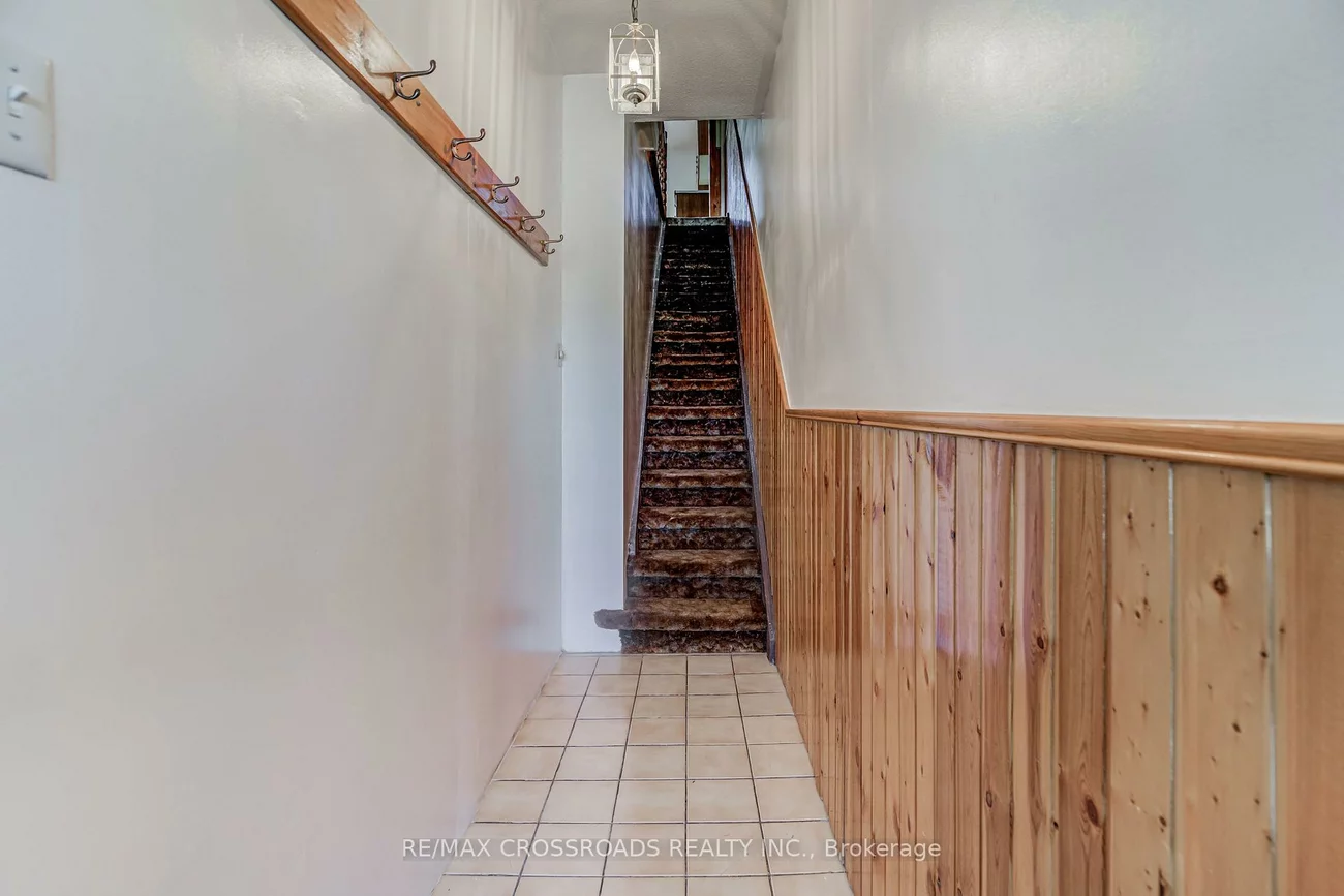 89, Wembley, Woodbine Corridor, Toronto