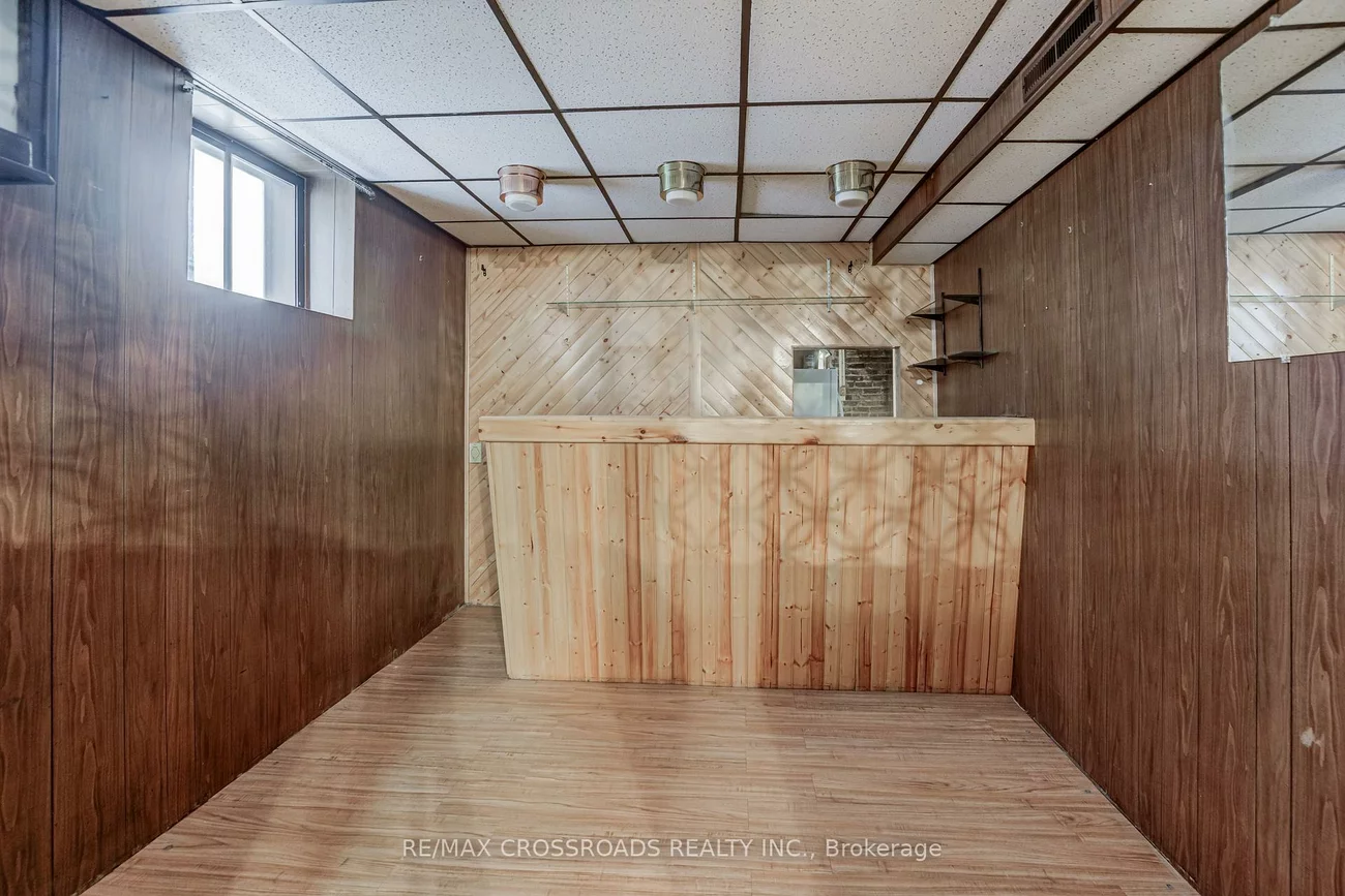 89, Wembley, Woodbine Corridor, Toronto