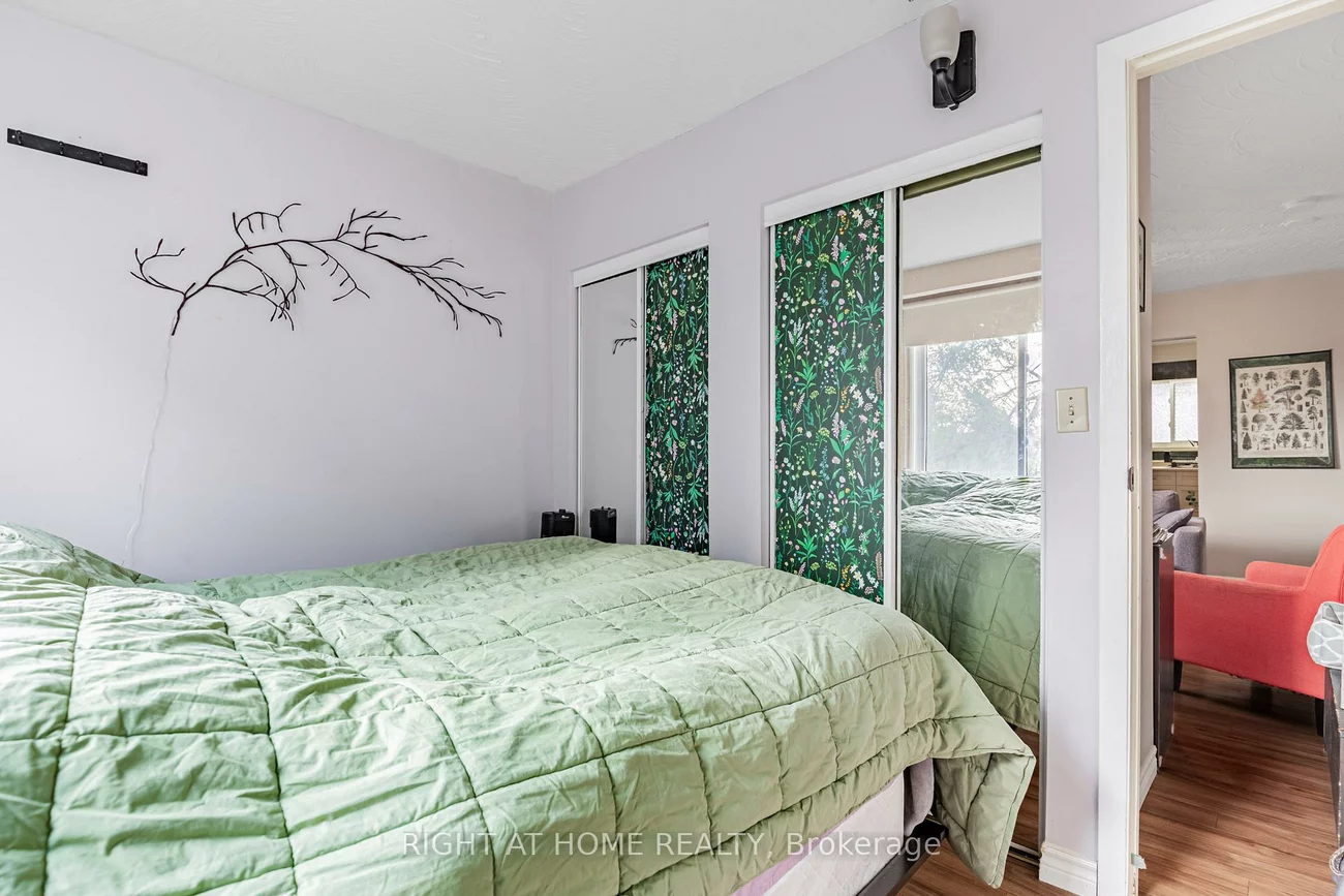 333, Bain, Blake-Jones, Toronto