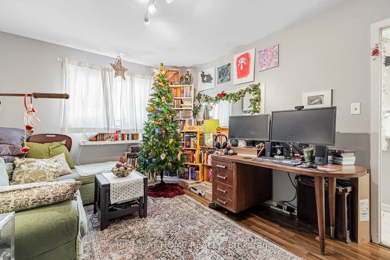 333, Bain, Blake-Jones, Toronto