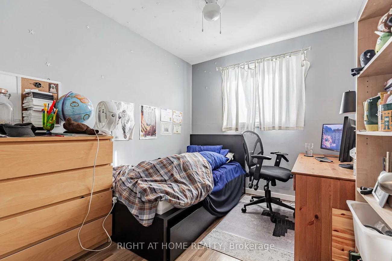 333, Bain, Blake-Jones, Toronto