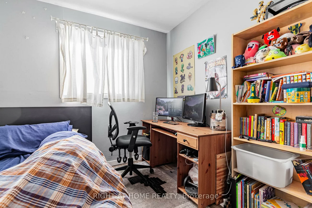 333, Bain, Blake-Jones, Toronto