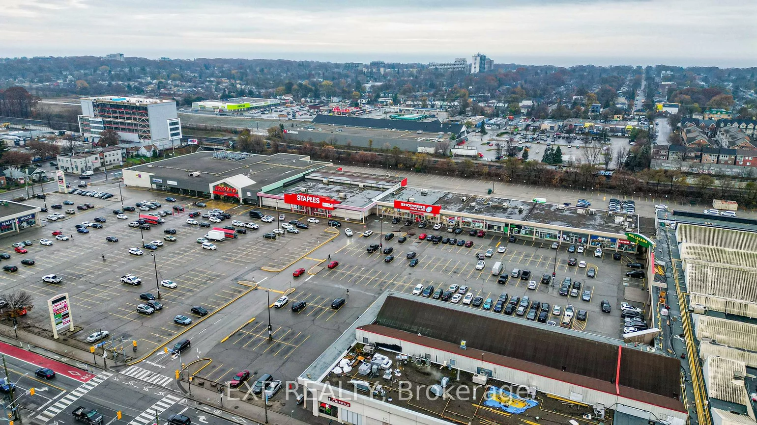 47, Eldon, Crescent Town, Toronto