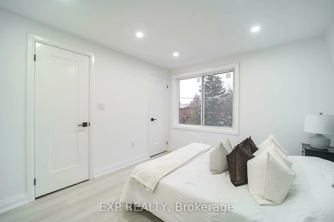 47, Eldon, Crescent Town, Toronto