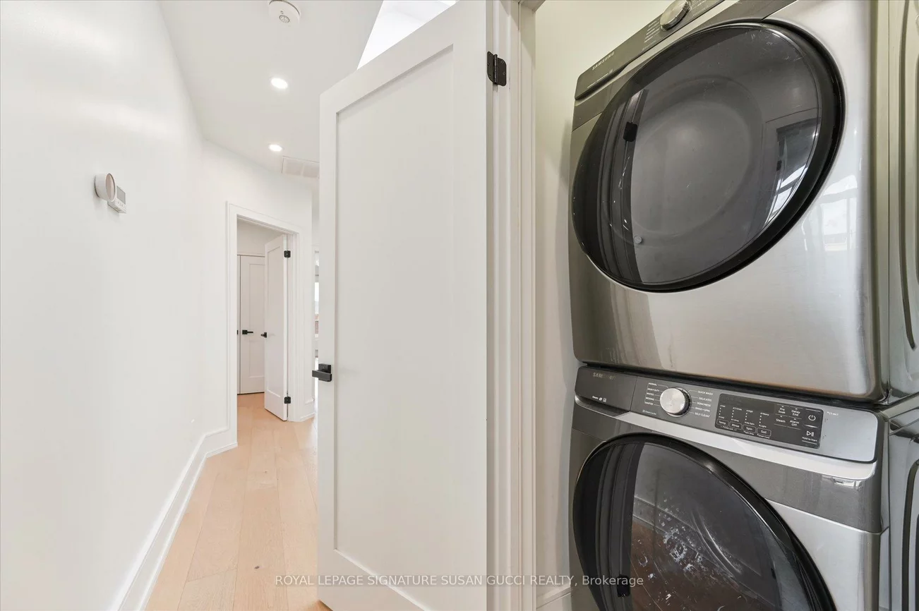 32, Treadway, East York, Toronto